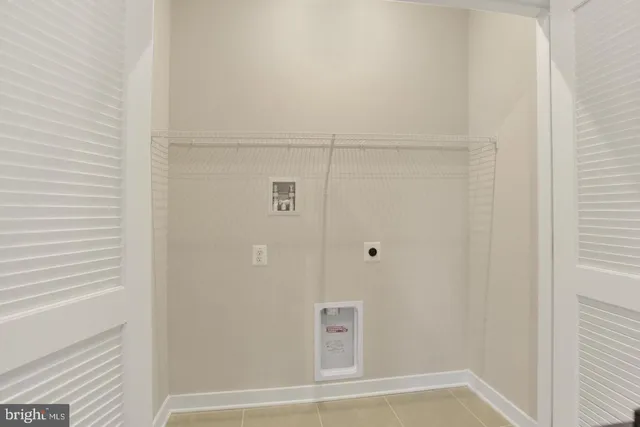 a view of a hallway with entryway