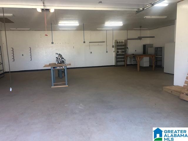 4251 South Shades Crest Road Birmingham, AL 35244 - Photo 4 of 19