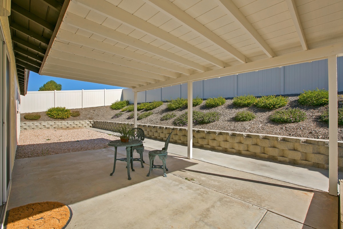 13723 Tobiasson Road Poway, CA 92064 - Photo 9 of 12