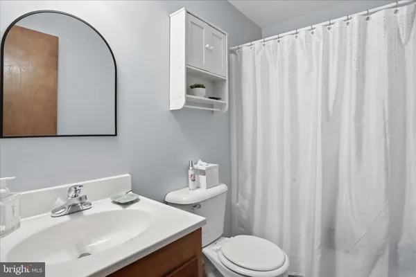 $400,000 | 247 Dogwood Drive, Mount Jackson, VA 22842