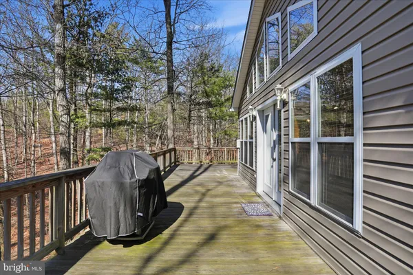 $400,000 | 247 Dogwood Drive, Mount Jackson, VA 22842