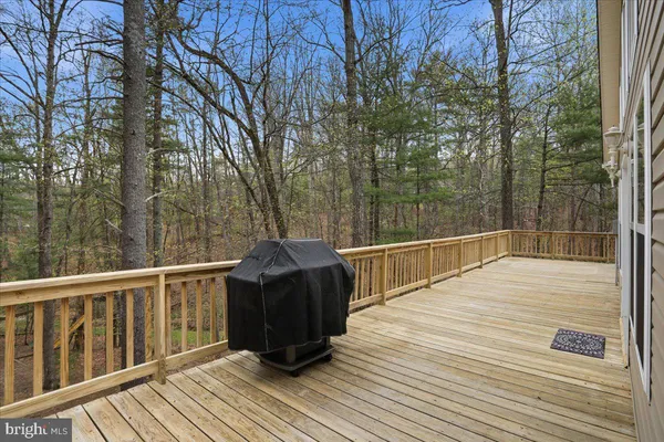 $400,000 | 247 Dogwood Drive, Mount Jackson, VA 22842