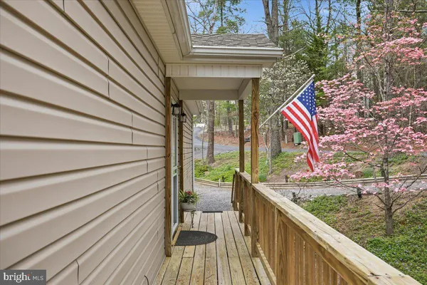 $400,000 | 247 Dogwood Drive, Mount Jackson, VA 22842