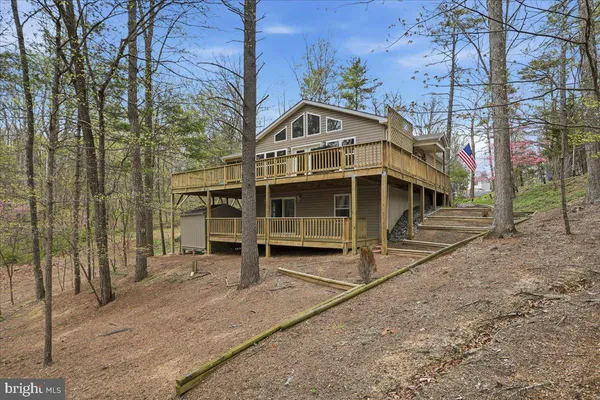 $400,000 | 247 Dogwood Drive, Mount Jackson, VA 22842