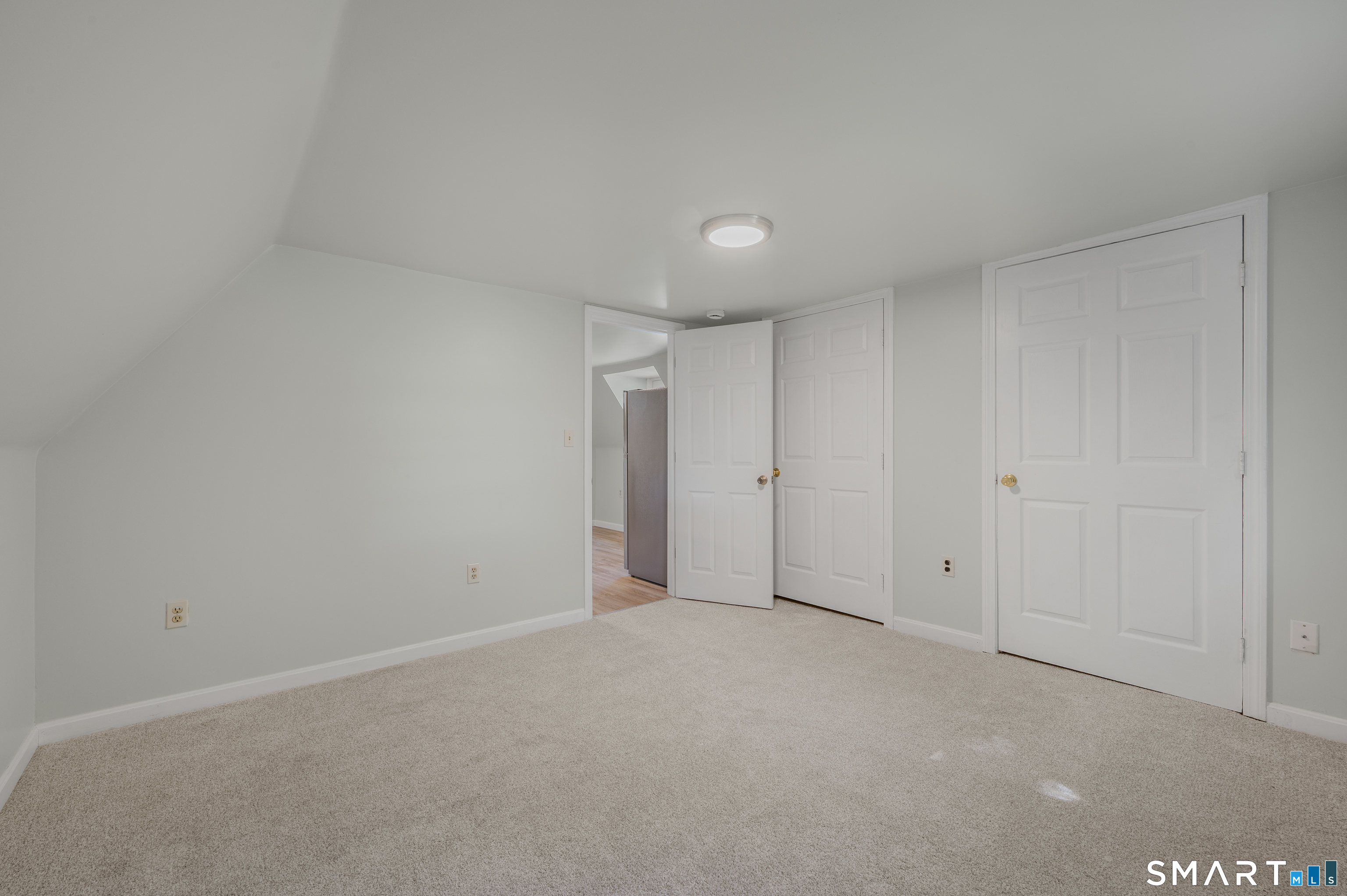 17 Sylvester Street Norwich, CT 06360 - Photo 19 of 22