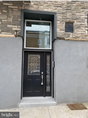 $1,850 | 838 Corinthian Avenue, Unit 3, Philadelphia, PA 19130
