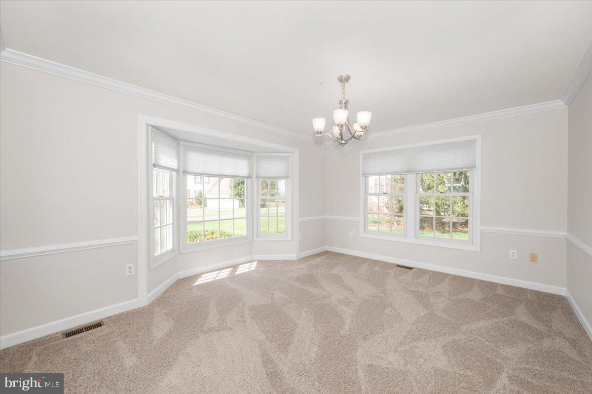 17900 Hickman Street Poolesville, MD 20837 - Photo 10 of 97