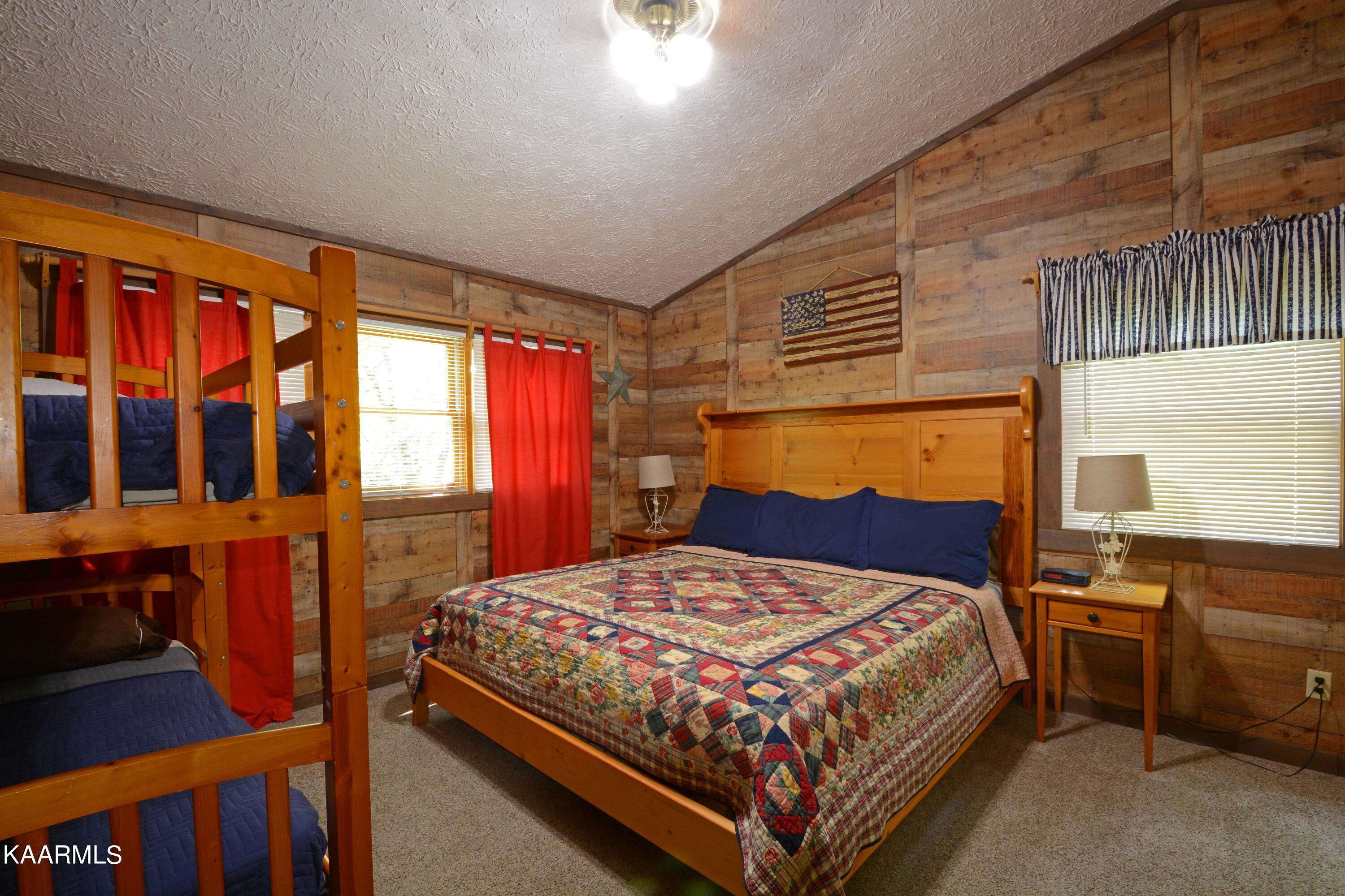 1708 Lake View Circle Sevierville, TN 37876 - Photo 18 of 33 2nd Bedroom