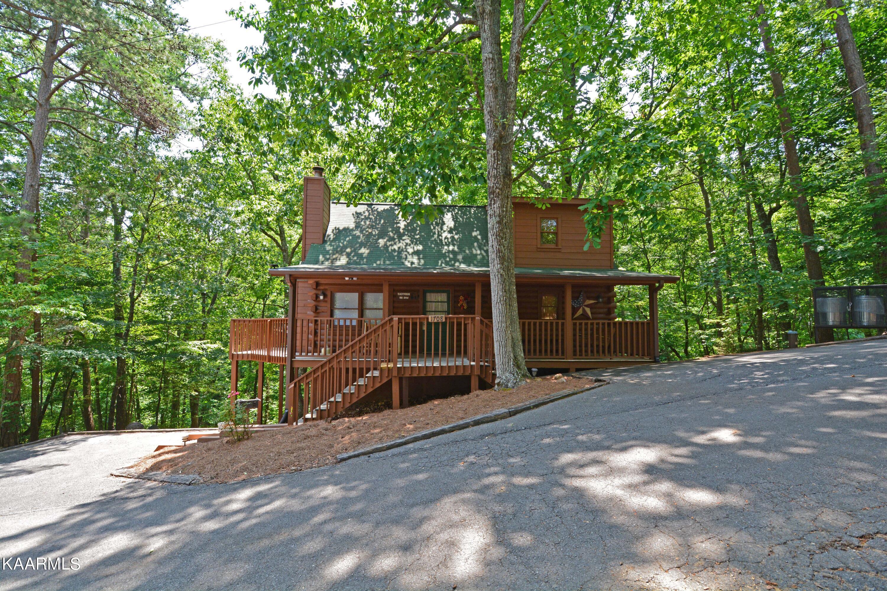 1708 Lake View Circle Sevierville, TN 37876 - Photo 32 of 33 Front Straight 2