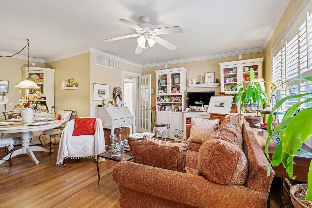 2477 North Decatur Road, Unit A1 Decatur, GA 30033 - Photo 11 of 29 a living room with furniture and wooden floor
