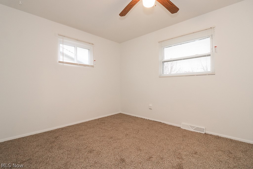 4153 Knickerbocker Road Sheffield Lake, OH 44054 - Photo 20 of 24 Gallery Image 20