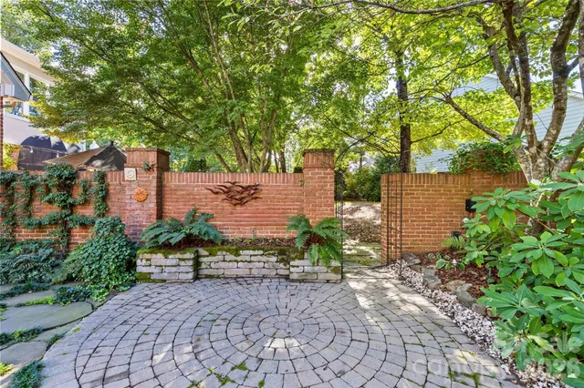 $699,000 | 6029 Sharon Road, Charlotte, NC 28210