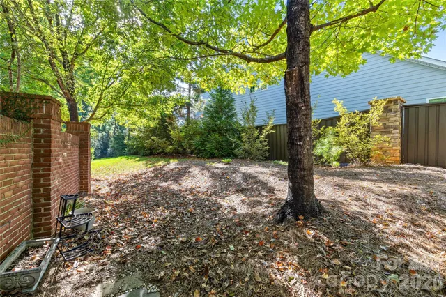 $699,000 | 6029 Sharon Road, Charlotte, NC 28210