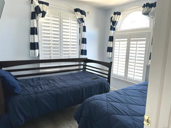 $11,500 | 2149 Fairfield Beach Road, Fairfield, CT 06824