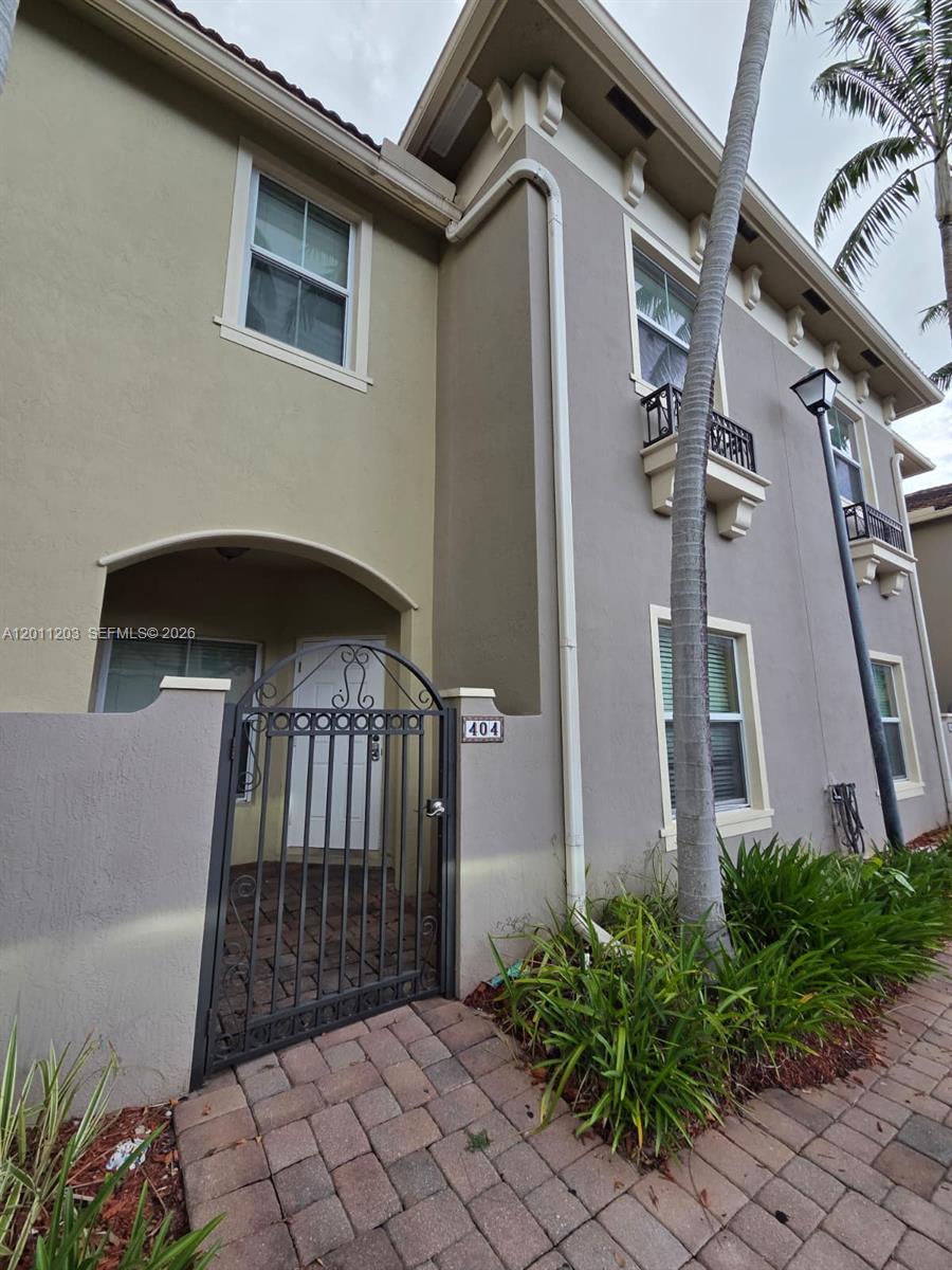 2851 Prospect Road, Unit 404 Tamarac, FL 33309 - Photo 1 of 15