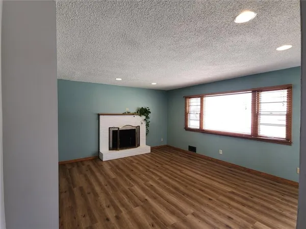 $225,000 | 1025 East Elm Street, Olathe, KS 66061