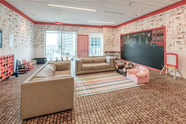 $4,800 | 1080 Brickell Avenue, Unit 3904, Miami, FL 33131