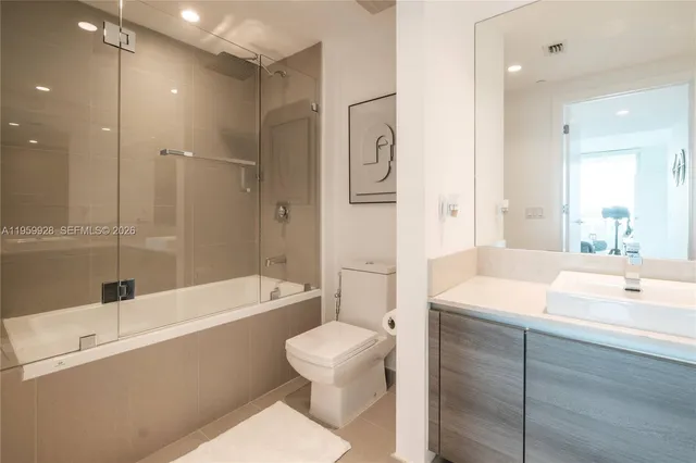 $4,950 | 1080 Brickell Avenue, Unit 3904, Miami, FL 33131