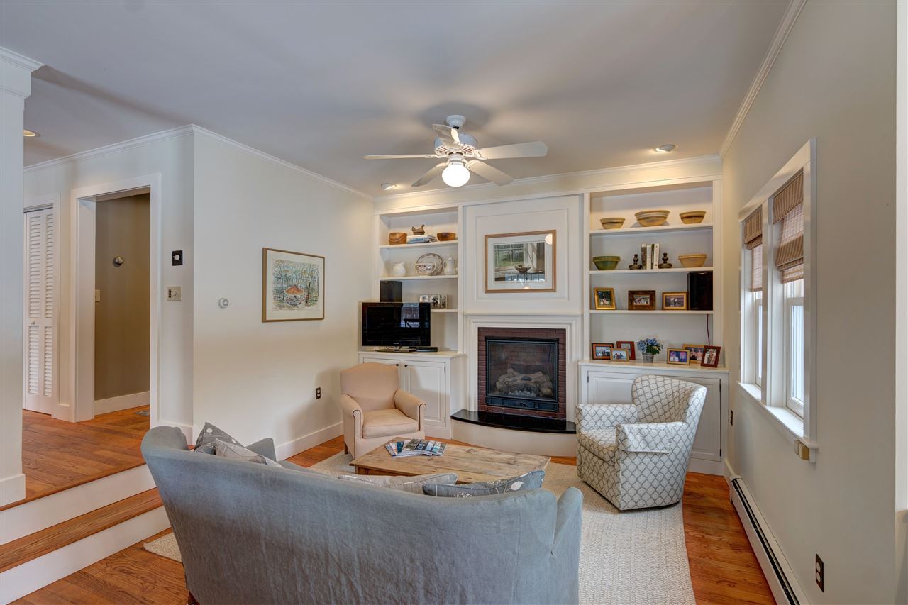 105 Wings Point Road Charlotte, VT 05445 - Photo 11 of 40 Gallery Image 11