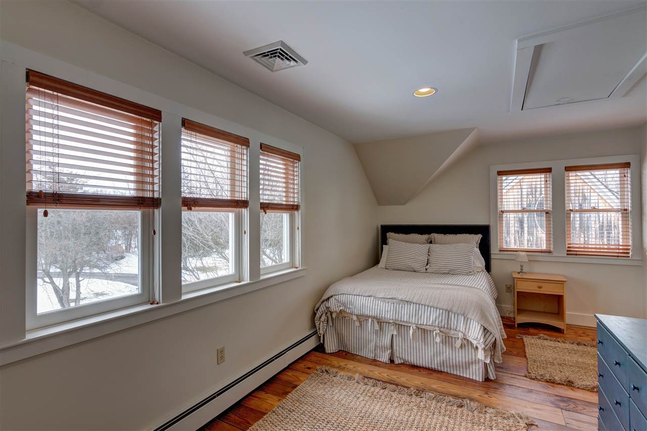 105 Wings Point Road Charlotte, VT 05445 - Photo 24 of 40 Gallery Image 24