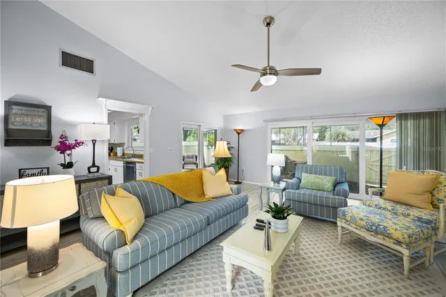 $265,000 | 1554 Glen Court, Unit A, Dunedin, FL 34698