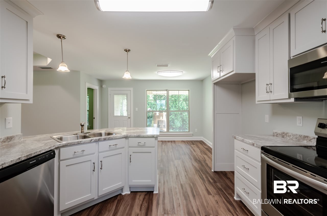 9622 Magnolia Cove Court Semmes, AL 36575 - Photo 21 of 36