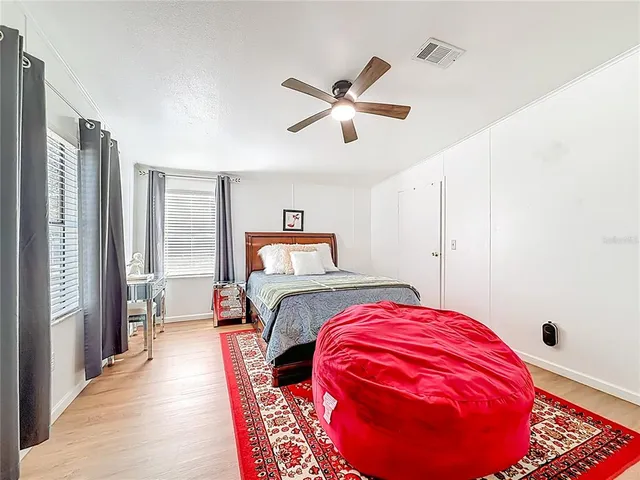 a bath room with a sink and a toilet