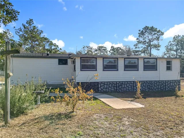 $220,000 | 14291 Southeast 26 Street, Morriston, FL 32668