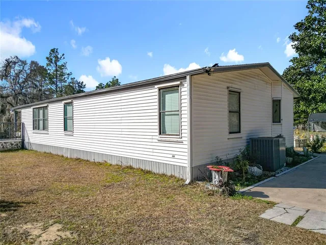 $220,000 | 14291 Southeast 26 Street, Morriston, FL 32668