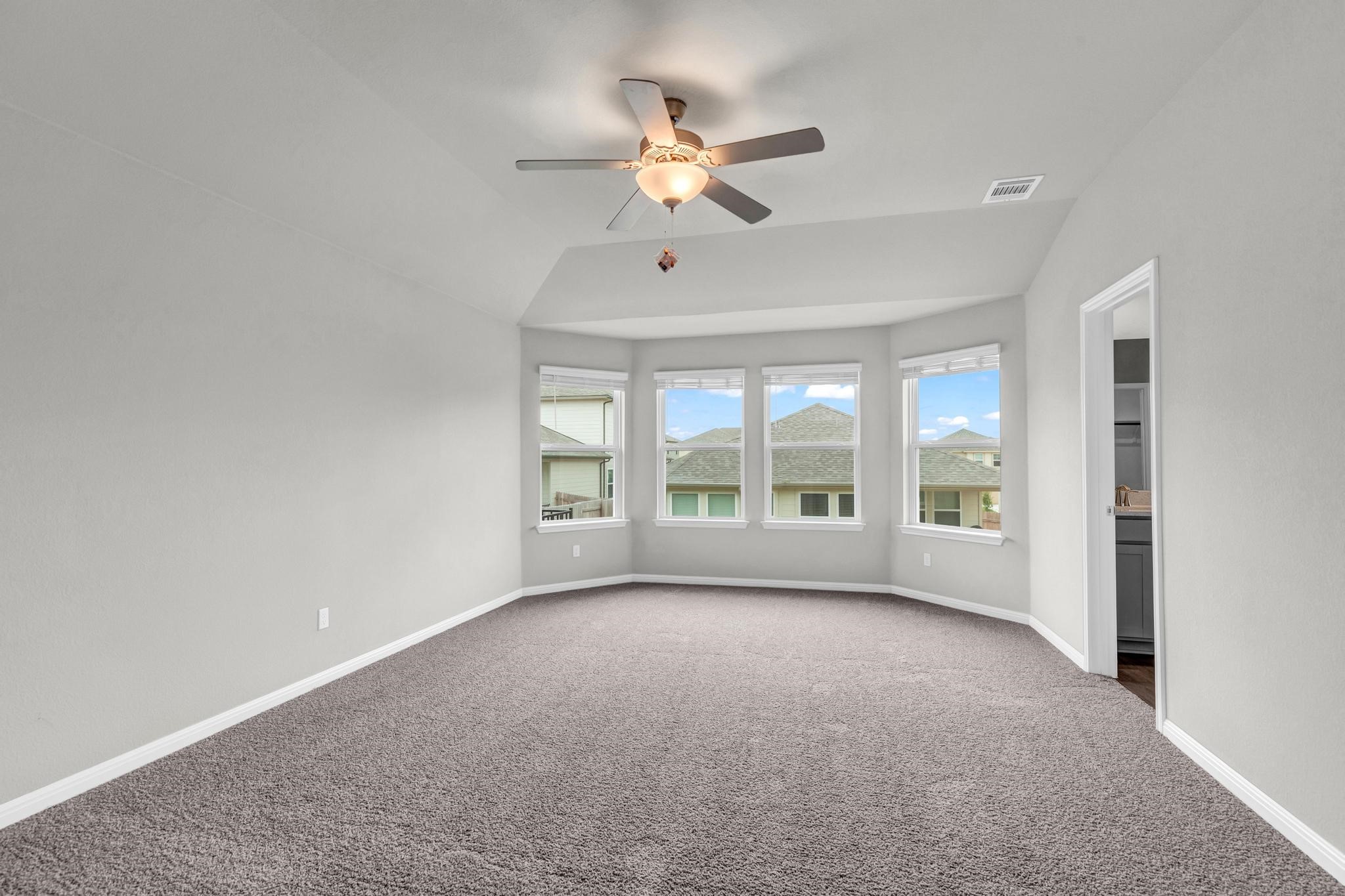 386 El Capitan Loop Dripping Springs, TX 78620 - Photo 16 of 40