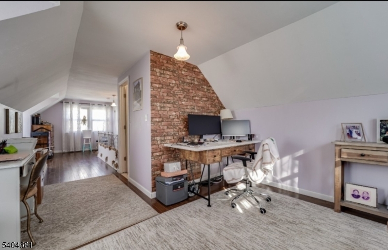 391 Ward Street Union, NJ 07083 - Photo 14 of 23