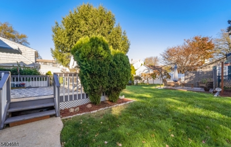 391 Ward Street Union, NJ 07083 - Photo 22 of 23