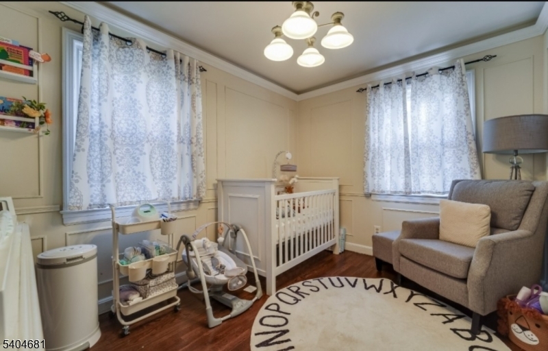 391 Ward Street Union, NJ 07083 - Photo 9 of 23