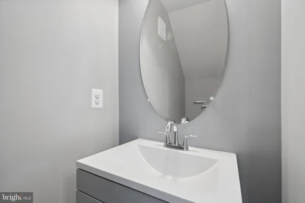 $2,950 | 23485 Logans Ridge Terrace, Ashburn, VA 20148