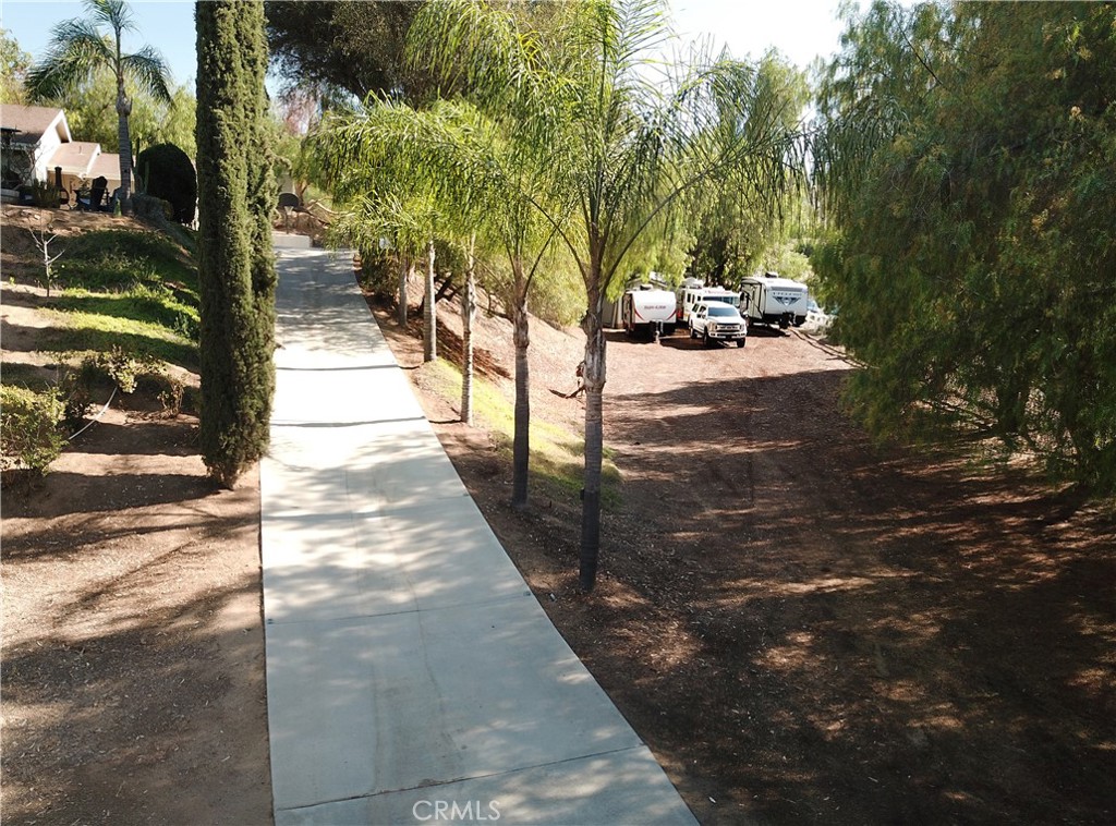 17371 Mockingbird Canyon Road Riverside, CA 92504 - Photo 11 of 73