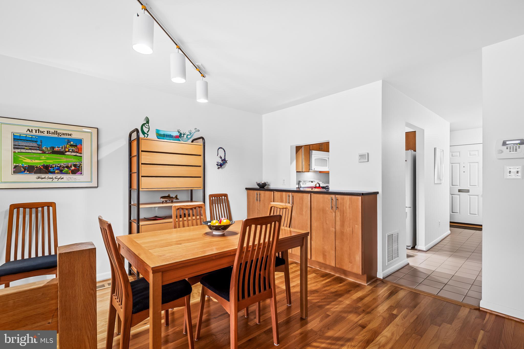 420 South Hanover Street Baltimore, MD 21201 - Photo 14 of 44