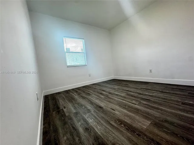 $3,100 | 4770 Northwest 23rd Avenue, Miami, FL 33142