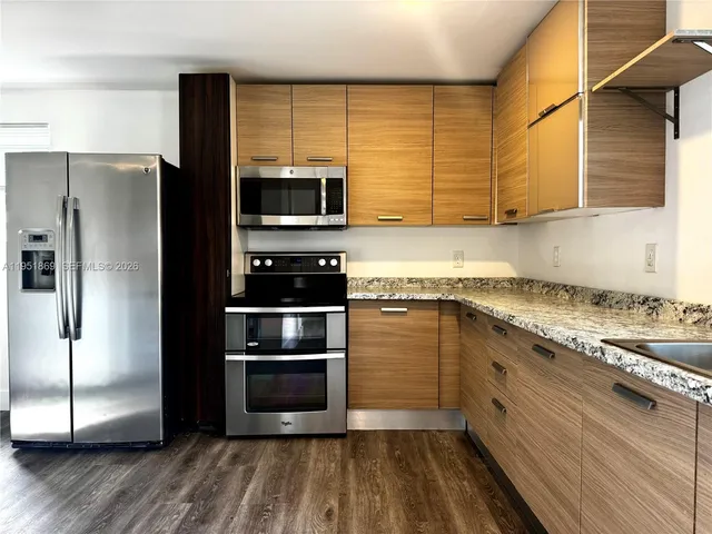 $3,100 | 4770 Northwest 23rd Avenue, Miami, FL 33142