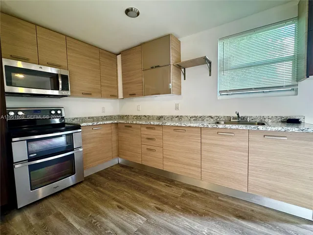$3,100 | 4770 Northwest 23rd Avenue, Miami, FL 33142