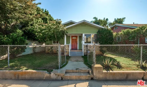 $5,200 | 546 San Juan Avenue, Venice, CA 90291
