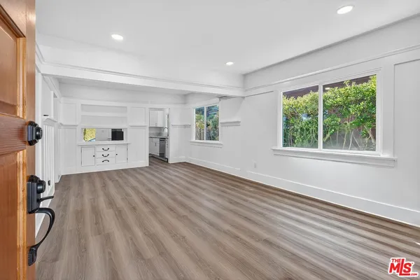 $5,200 | 546 San Juan Avenue, Venice, CA 90291