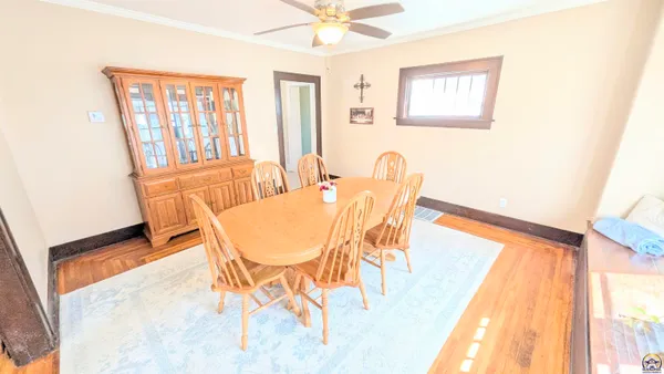 $189,900 | 930 Lawrence Street, Emporia, KS 66801