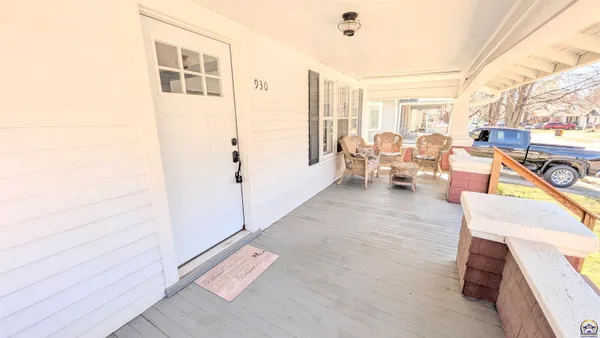 $189,900 | 930 Lawrence Street, Emporia, KS 66801