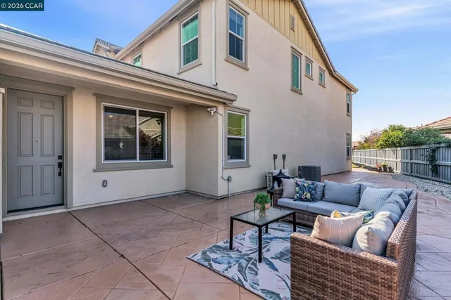 $1,350,000 | 1553-1553 South Perkins Place, Mountain House, CA 95391