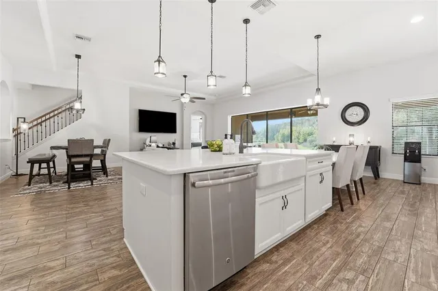 $899,900 | 12718 Burns Drive, Odessa, FL 33556