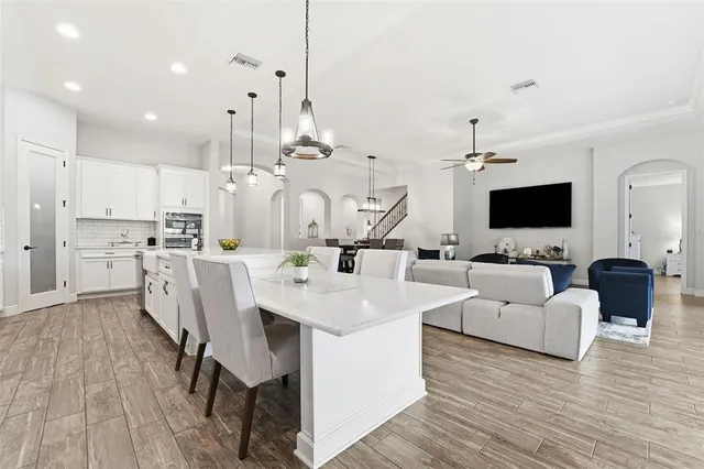 $899,900 | 12718 Burns Drive, Odessa, FL 33556