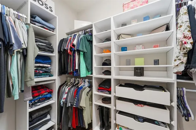 $899,900 | 12718 Burns Drive, Odessa, FL 33556