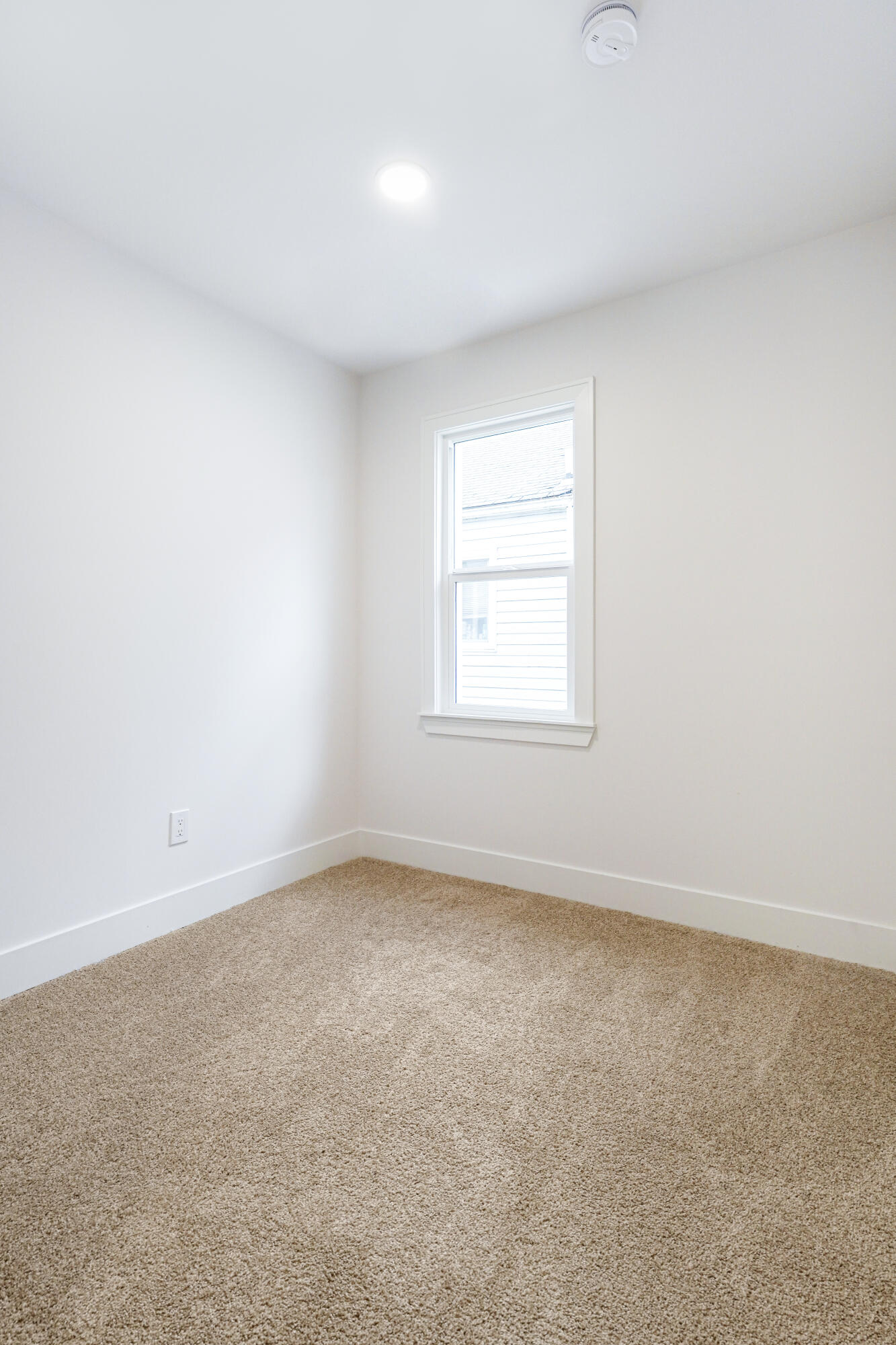 7043 Toepfer Road Warren, MI 48091 - Photo 22 of 50 Photo Oct 23 2025, 2 33 30 PM