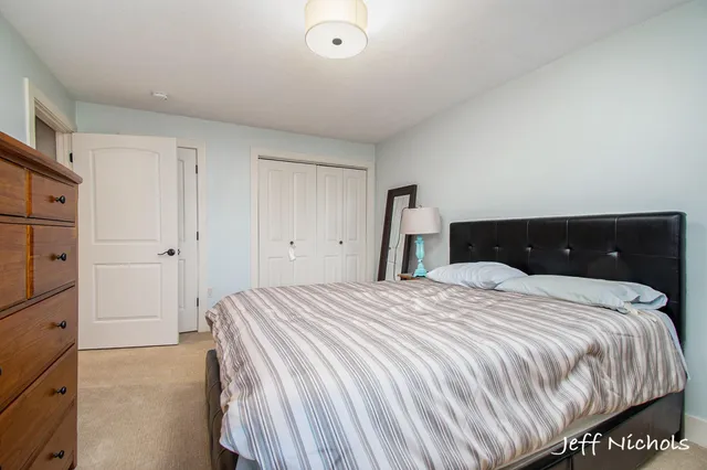 $795,000 | 3111 Sandy Drive Southwest, Wyoming, MI 49418