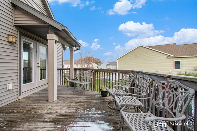 $795,000 | 3111 Sandy Drive Southwest, Wyoming, MI 49418